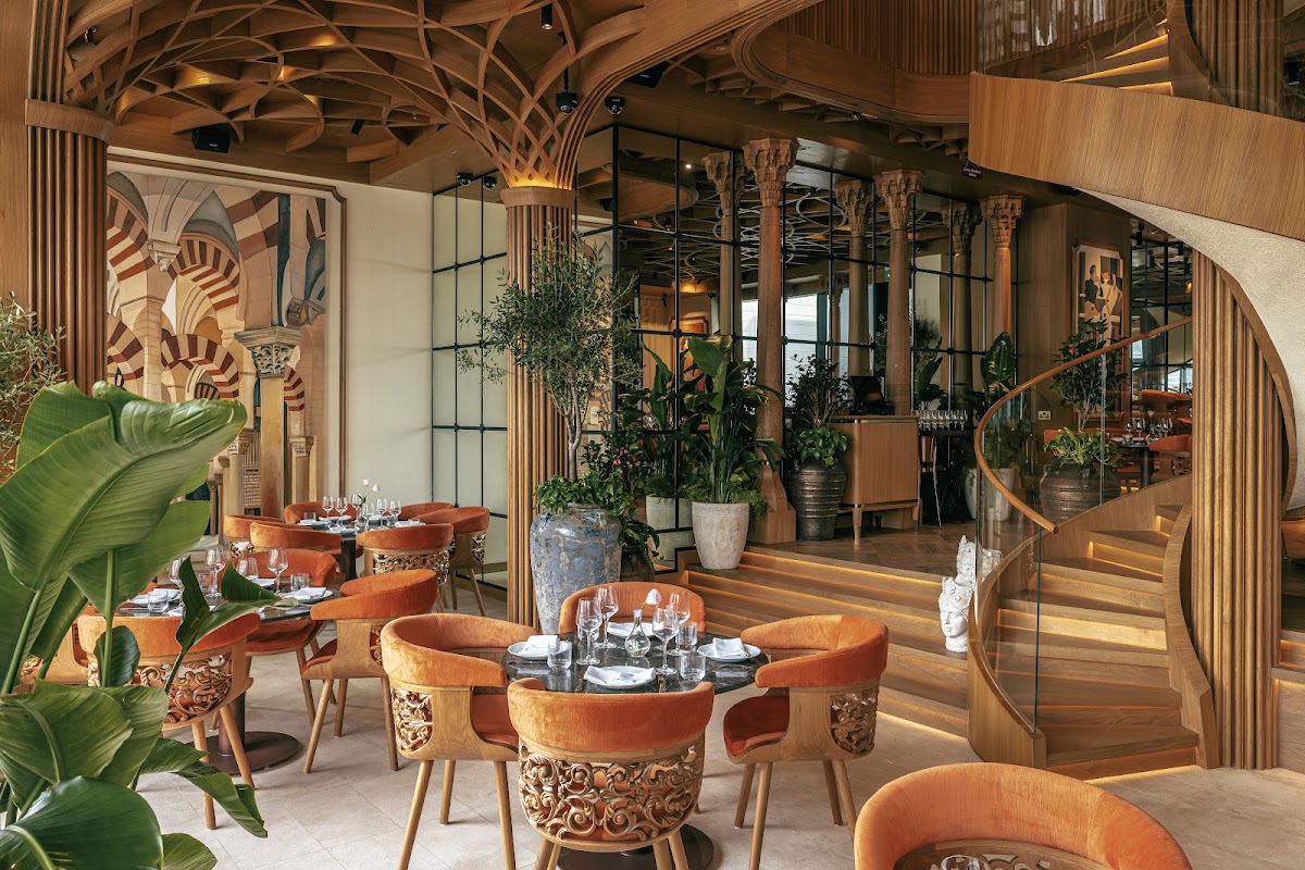 Besar Restaurant Bluewaters Dubai, Dubai