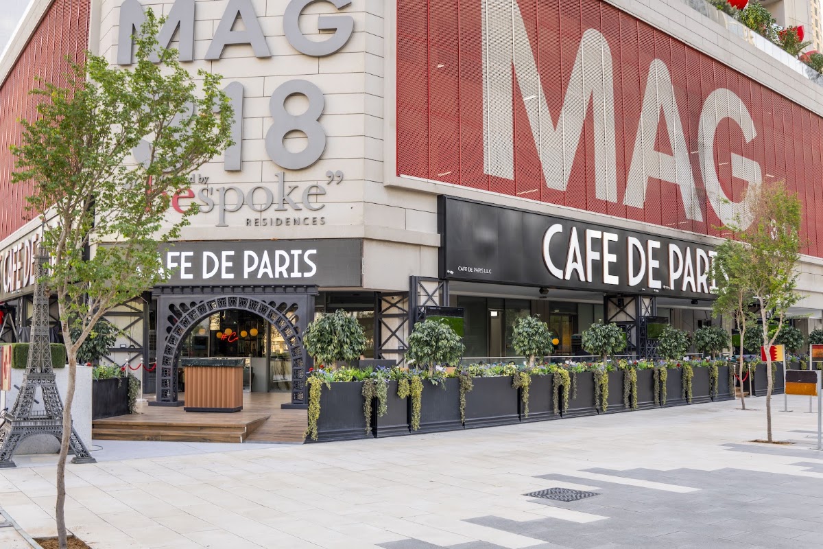 Café De Paris - Best Shisha in Business Bay, Dubai