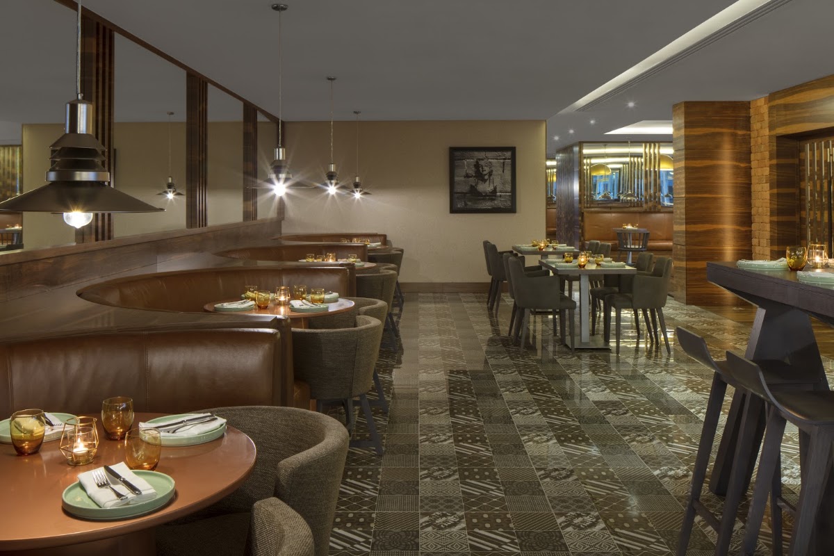 FireLake Grill House & Cocktail Bar, Dubai