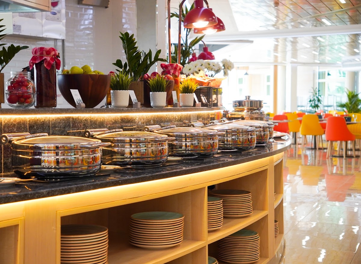 LE Murooj Restaurant, Dubai