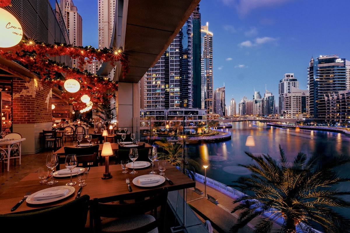 Papas Dubai, Dubai